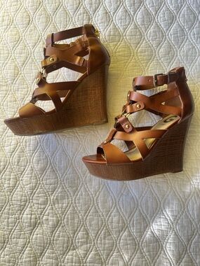 Y2K Guess Tan Brown Strappy Wedge Sandals